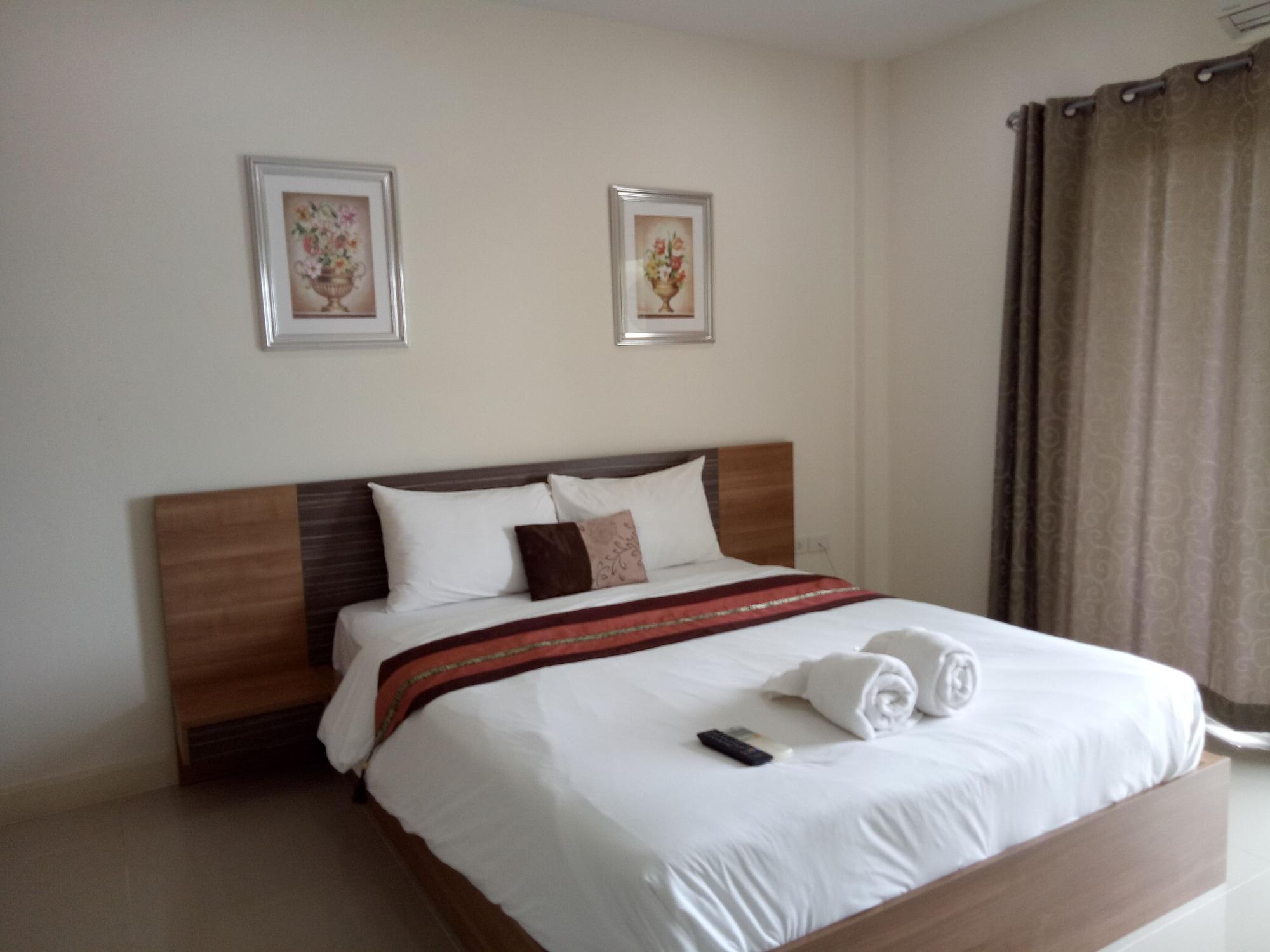 Privacy Residence Лопбури Экстерьер фото