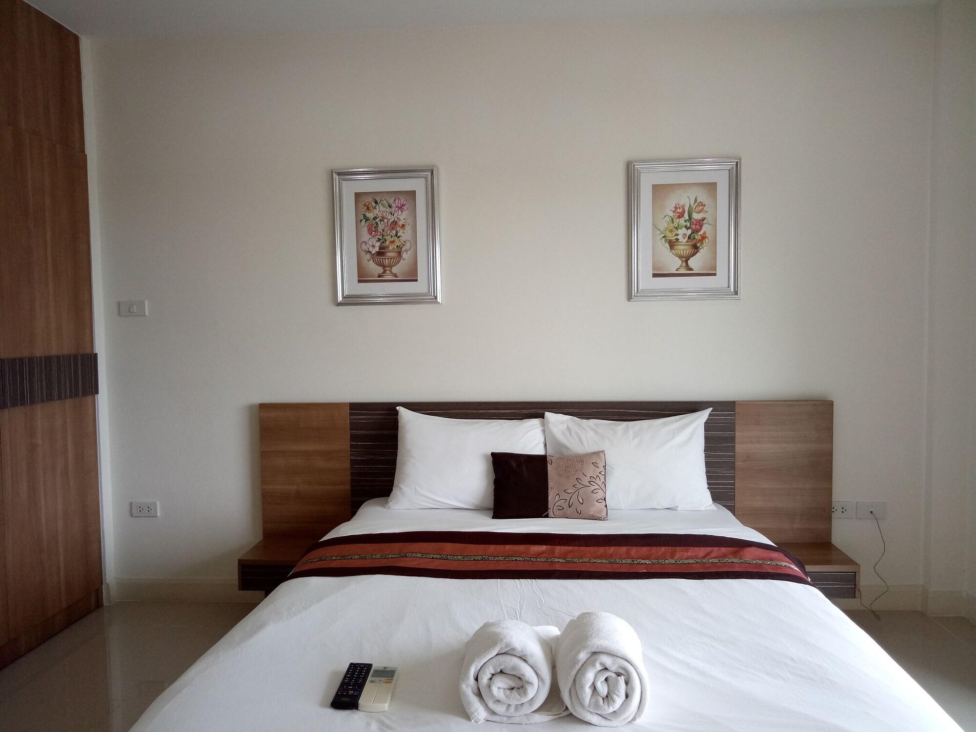 Privacy Residence Лопбури Экстерьер фото