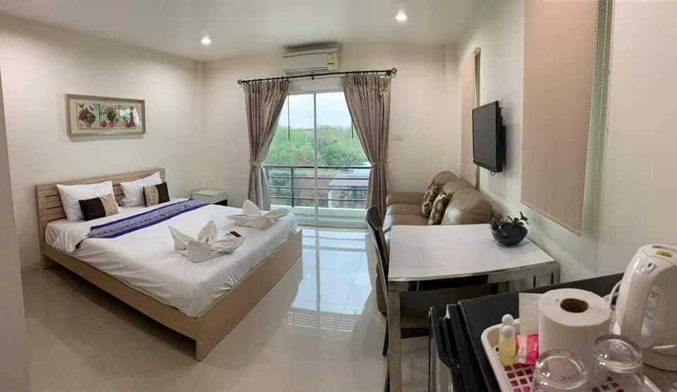 Privacy Residence Лопбури Экстерьер фото