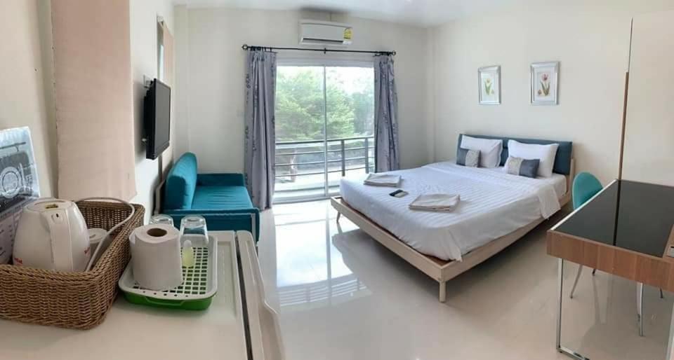 Privacy Residence Лопбури Экстерьер фото